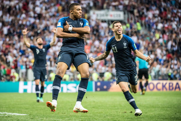 持進球領先 持進球領先