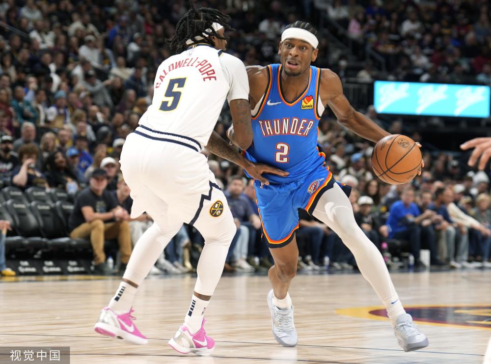 他在比赛中 他在比赛中